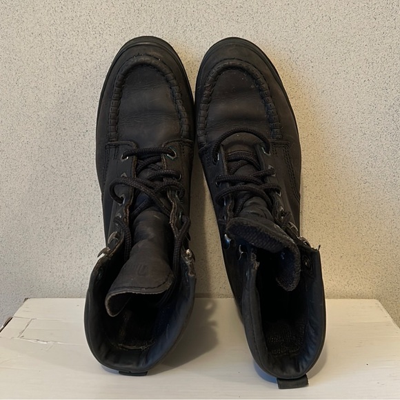 Timberland Vintage Leather Boots - Picture 9 of 14